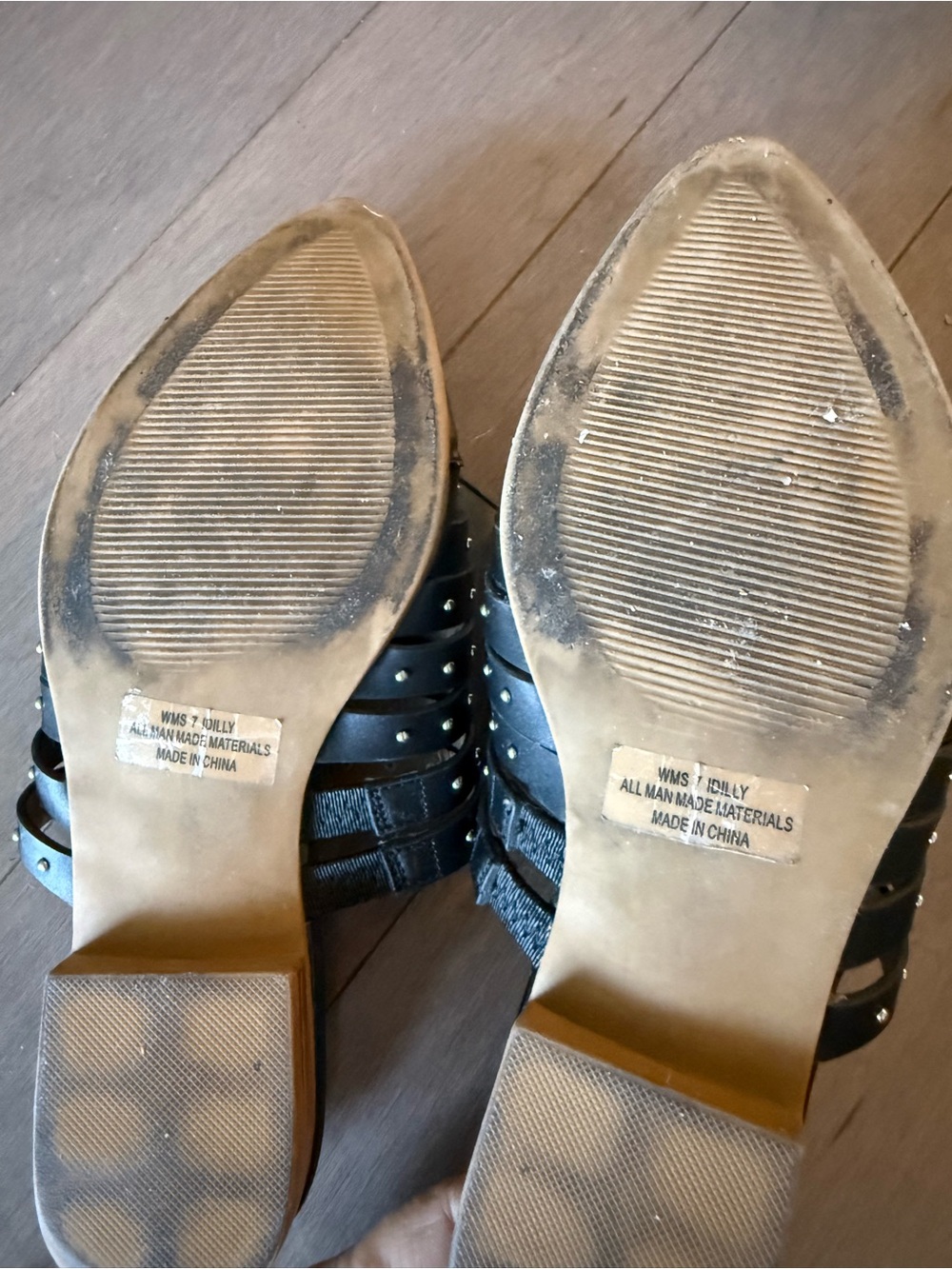 Dolce Vita Black Studded Pointed-Toe Leather Mules - Picture 3 of 5